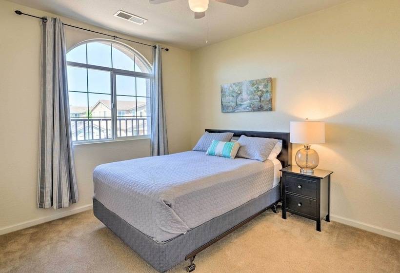 Elk Grove House W/ Grill ~ 3 Mi To Old Town!