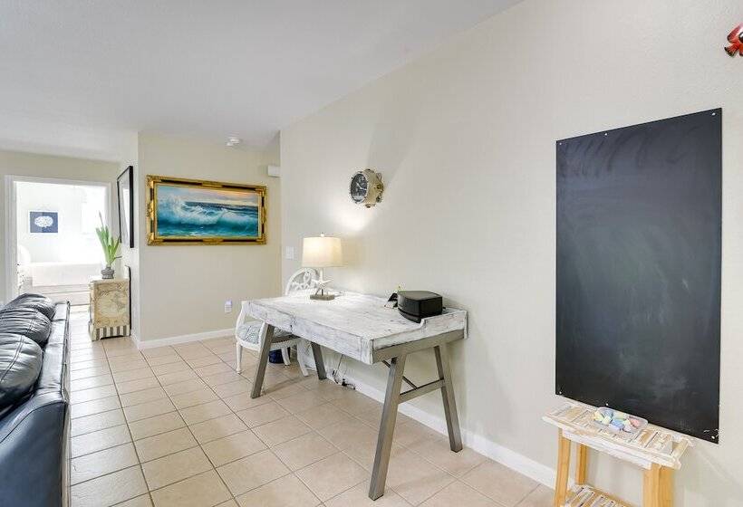 Galloping Seahorse Seabrook Home ~ 4 Mi To Nasa!