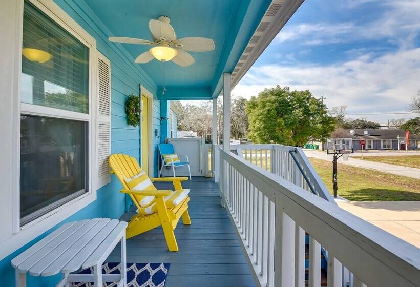 Galloping Seahorse Seabrook Home ~ 4 Mi To Nasa!