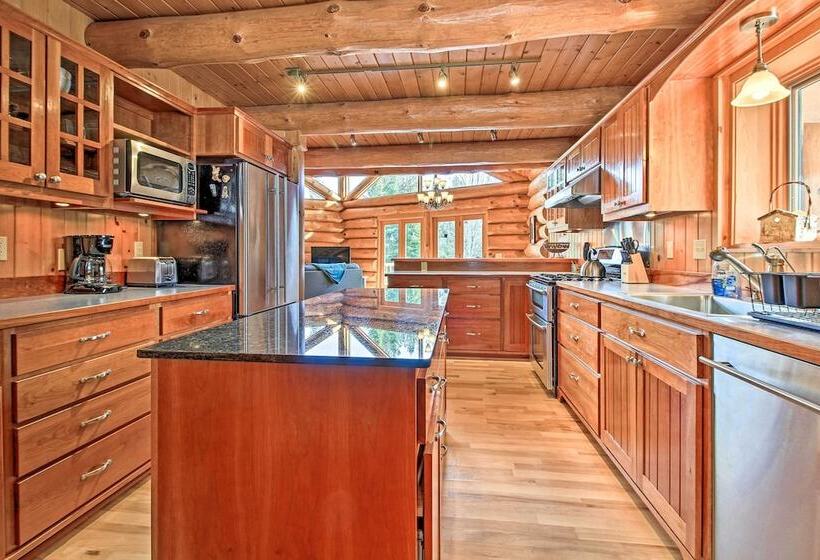 Lakefront Log Cabin W/dock ~9 Mi To Lutsen Mtn