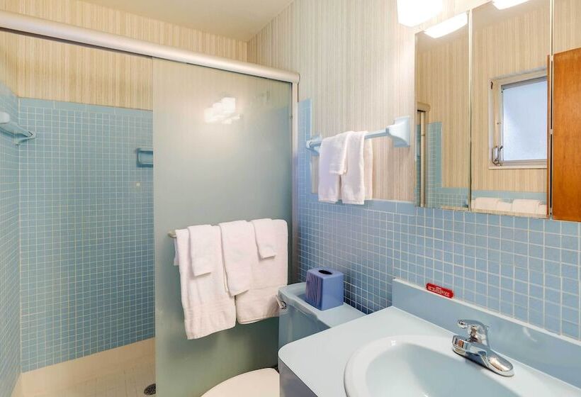 Merritt Island Home W/ Patio, 10 Mi To Cocoa Beach