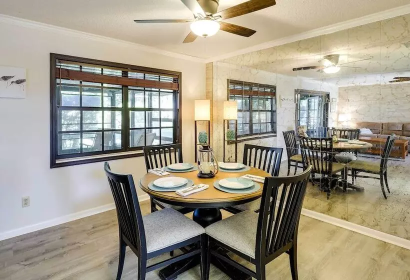 Merritt Island Home W/ Patio, 10 Mi To Cocoa Beach