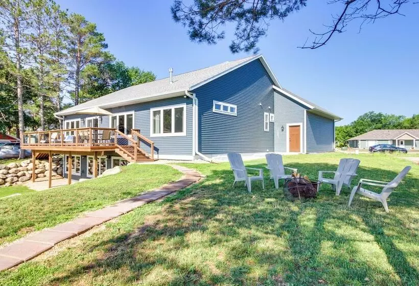 Dock + Kayaks: Alexandria Chain Of Lakes Escape!