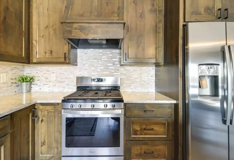 Dock + Kayaks: Alexandria Chain Of Lakes Escape!