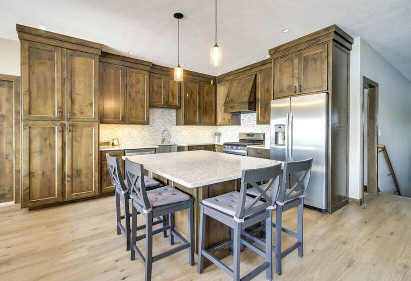 Dock + Kayaks: Alexandria Chain Of Lakes Escape!