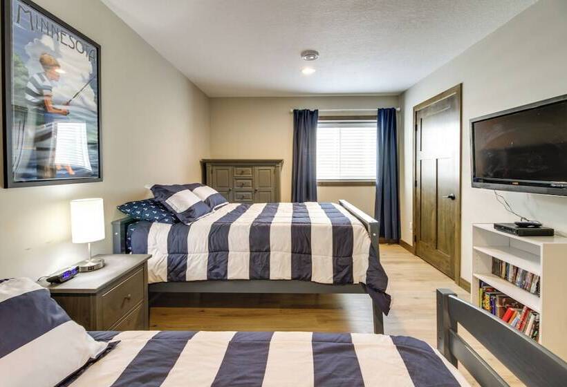 Dock + Kayaks: Alexandria Chain Of Lakes Escape!