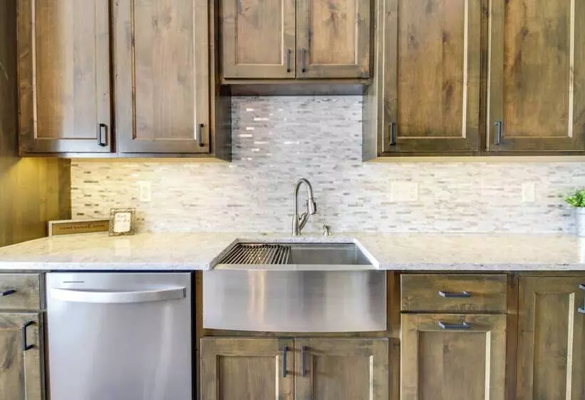 Dock + Kayaks: Alexandria Chain Of Lakes Escape!