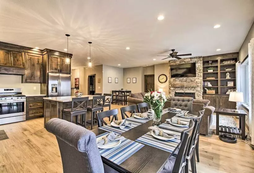 Dock + Kayaks: Alexandria Chain Of Lakes Escape!