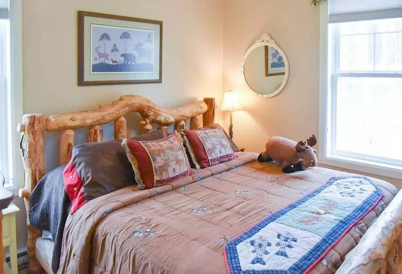 Moose Crossing Cabin On 2 Private Acres W/ Trails!