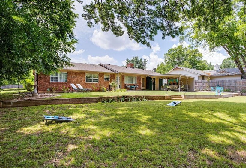Norman Home W/ Yard, Walk To Park & Ou Campus!