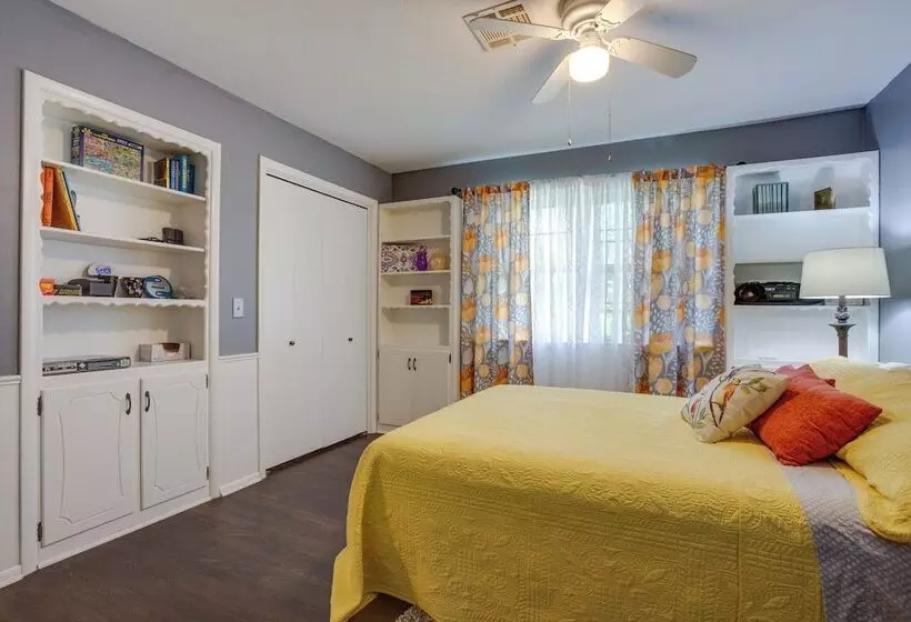 Norman Home W/ Yard, Walk To Park & Ou Campus!