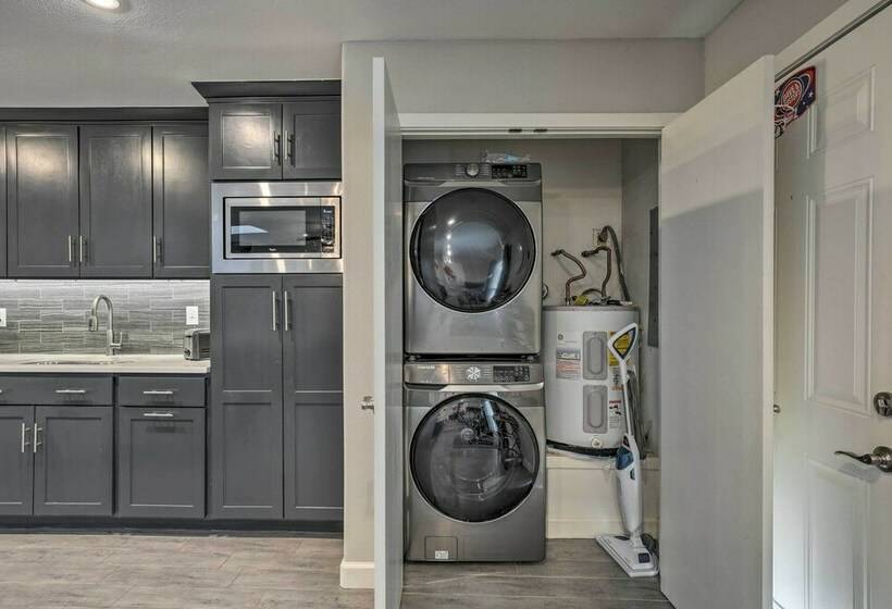 North Texas Home W/ Yard Near Frisco Star!