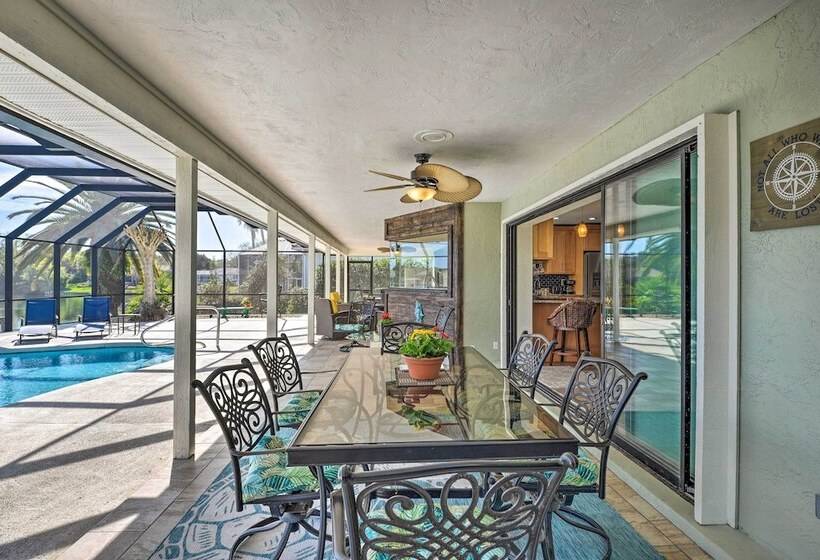 Palm Coast Home W/ Outdoor Oasis & Private Dock!