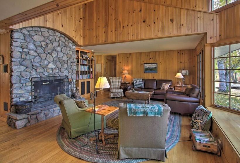 Lakefront Escape W/ Deck & Kayaks In Lovell!