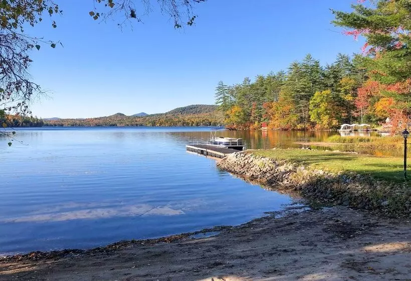 Lakefront Escape W/ Deck & Kayaks In Lovell!