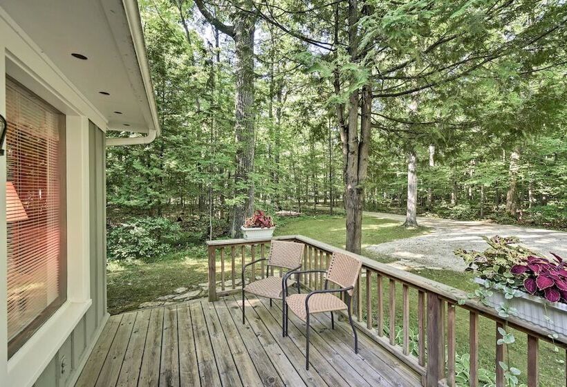 Pine Cottage  Duplex W/ Deck: Walk To State Park!