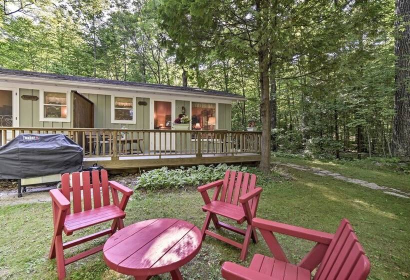 Pine Cottage  Duplex W/ Deck: Walk To State Park!