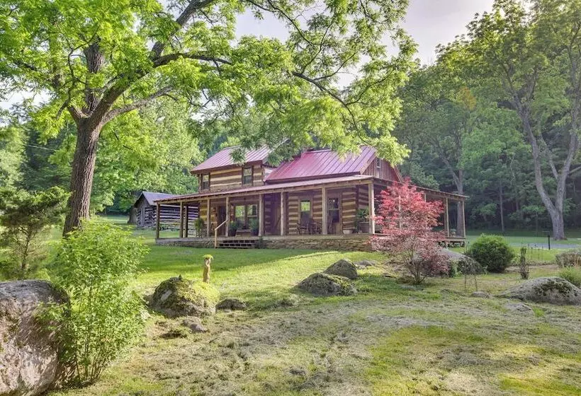 Restored Buchanan Log Cabin On 9 Mile Creek!
