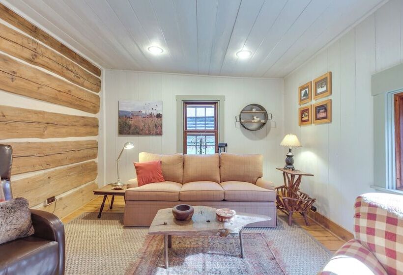 Restored Buchanan Log Cabin On 9 Mile Creek!