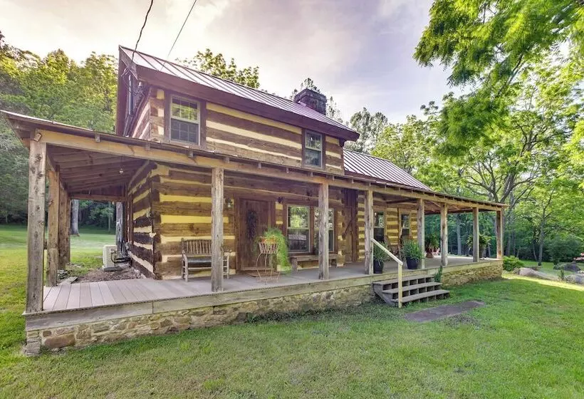 Restored Buchanan Log Cabin On 9 Mile Creek!