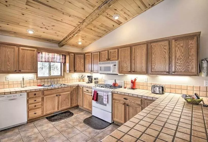 Rocky Mountain Home W/ Deck   Near Fishing & Dtwn!