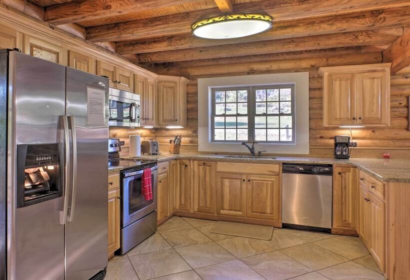 Scottsboro Cabin W/ Fire Pit & Resort Access