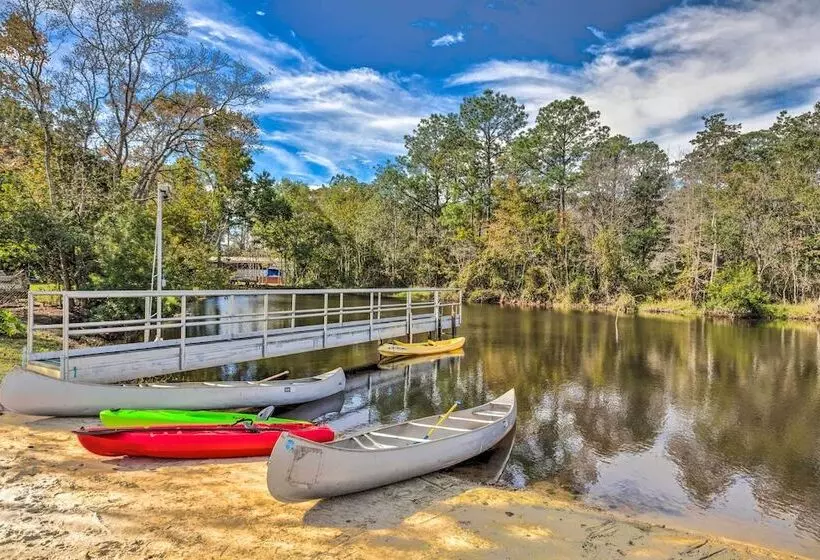 Secluded Pensacola Home ~ 3 Mi To Boat Launch