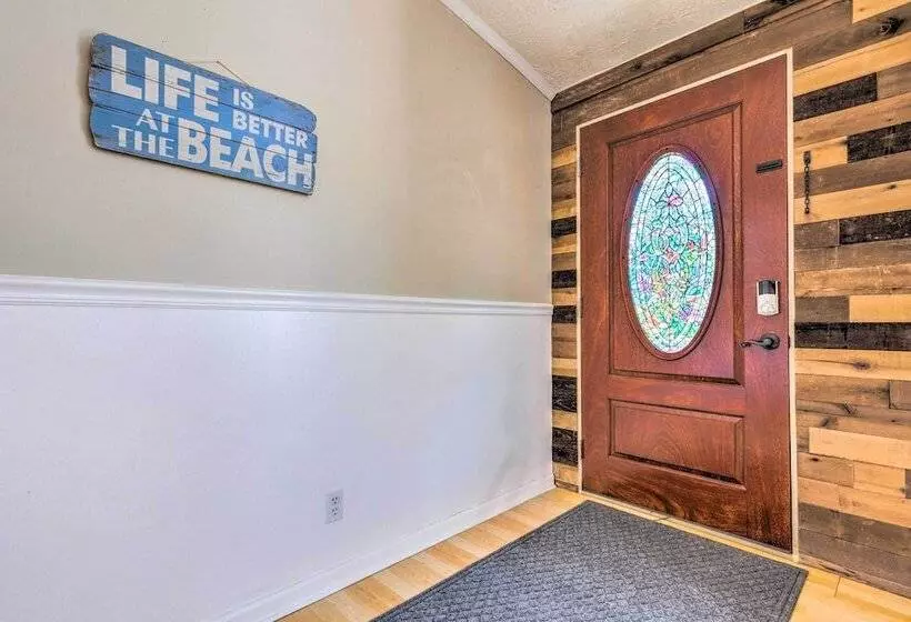 Secluded Pensacola Home ~ 3 Mi To Boat Launch