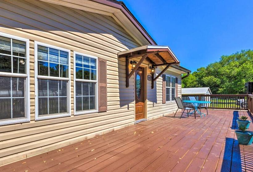 Secluded Pensacola Home ~ 3 Mi To Boat Launch