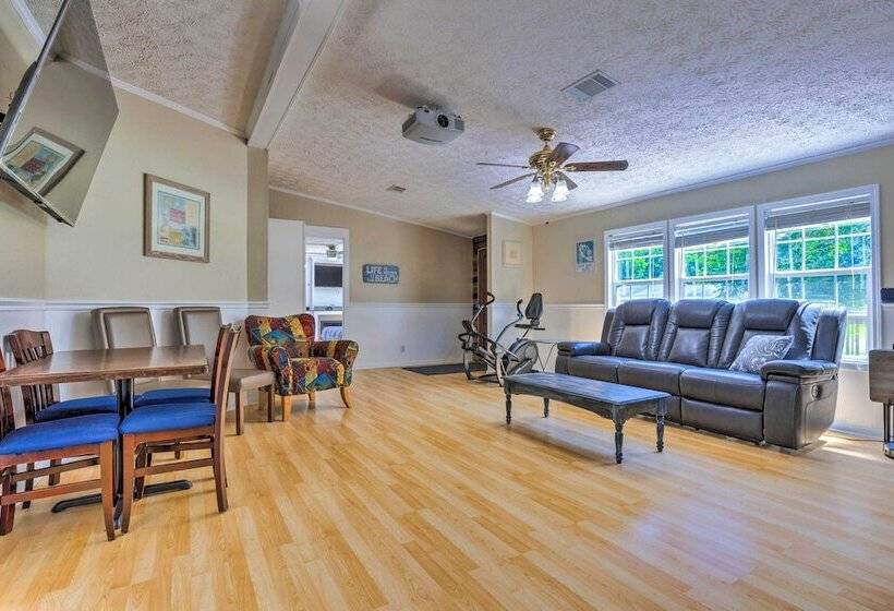 Secluded Pensacola Home ~ 3 Mi To Boat Launch