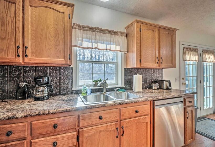 Shenandoah Valley Home ~ 13 Mi To National Park!