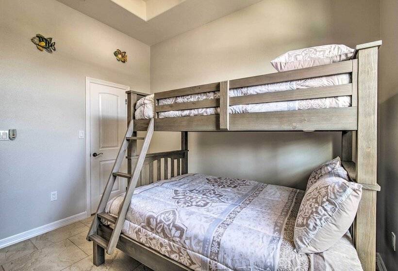 South Padre Paradise W/ Saltwater Pool Near Golf!