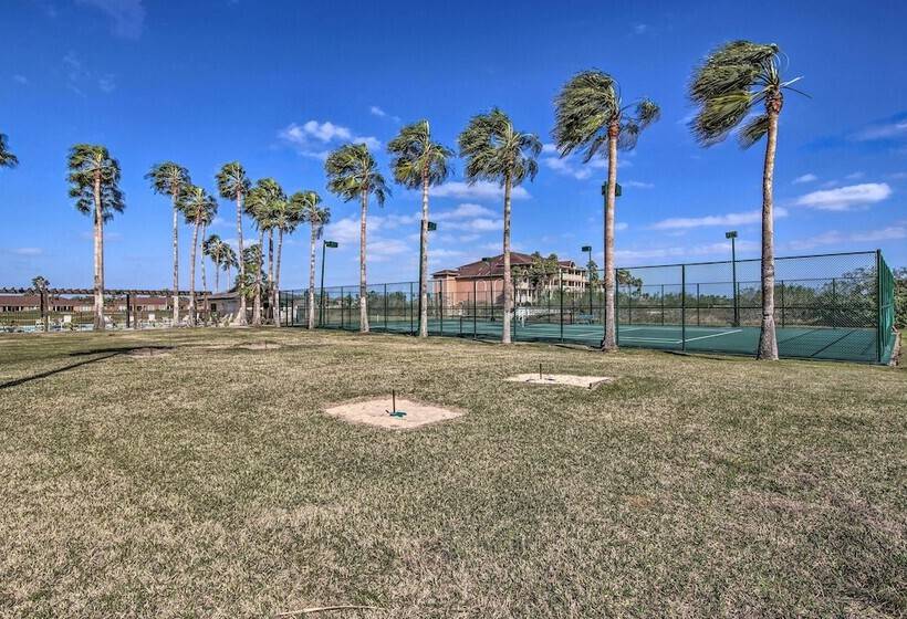 South Padre Paradise W/ Saltwater Pool Near Golf!