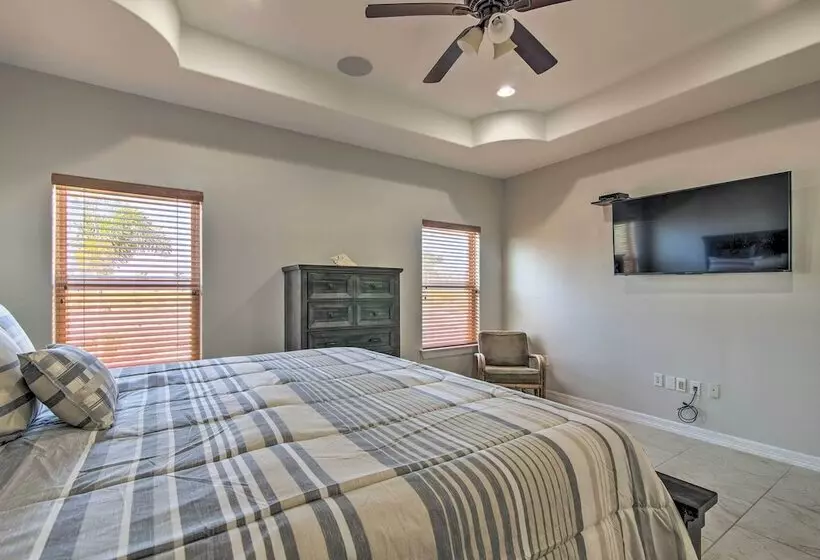 South Padre Paradise W/ Saltwater Pool Near Golf!