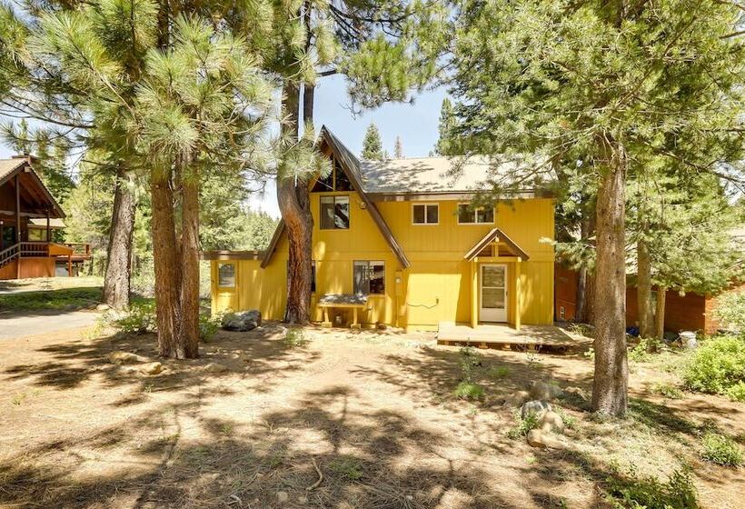 Spacious Cabin W/ Deck, < 3 Mi To Donner Lake