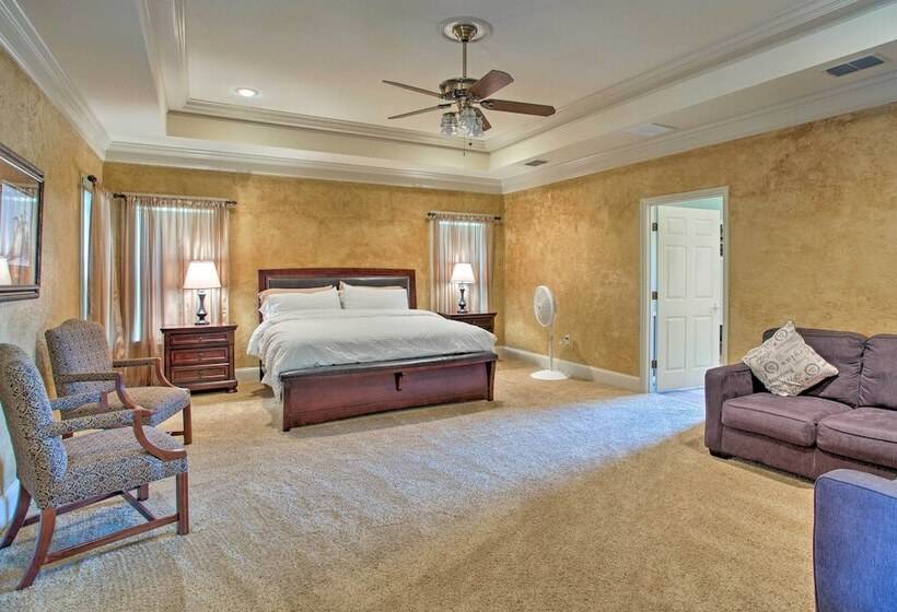 Spacious Stallion Lake Ranch Home W/ Patio