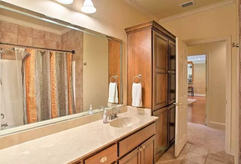 Spacious Stallion Lake Ranch Home W/ Patio