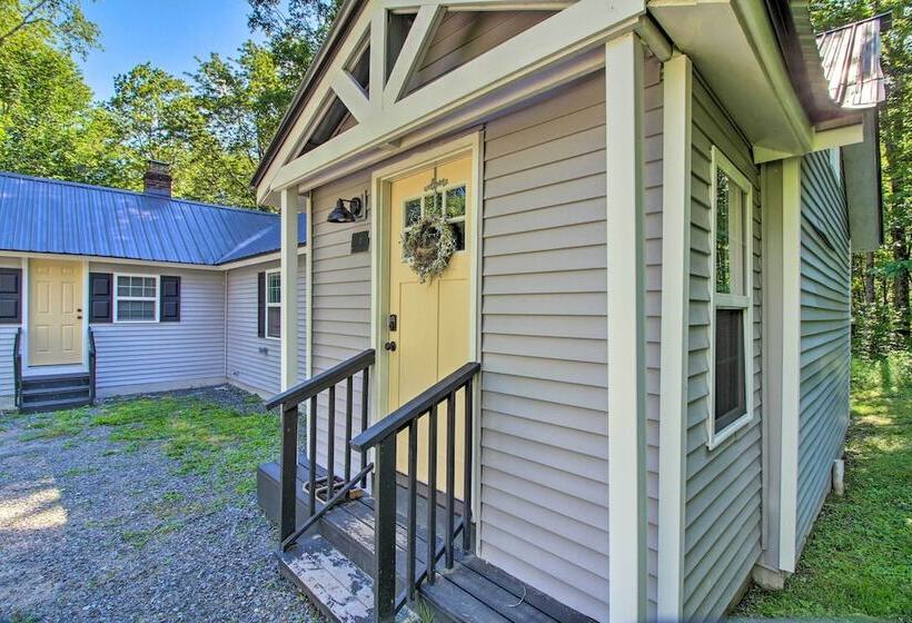 Stylish Mountain Home Near Ski, Golf + Manchester!