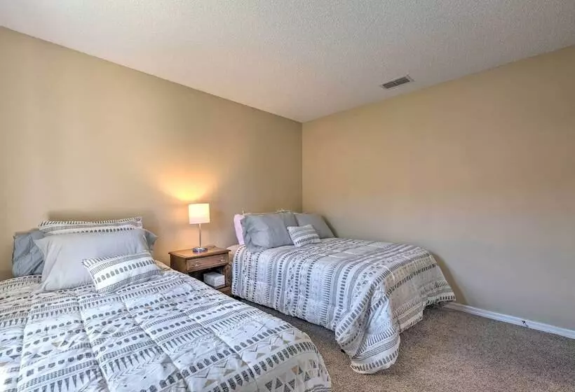 Day Trip To Disney: Deltona Escape W/ Patio