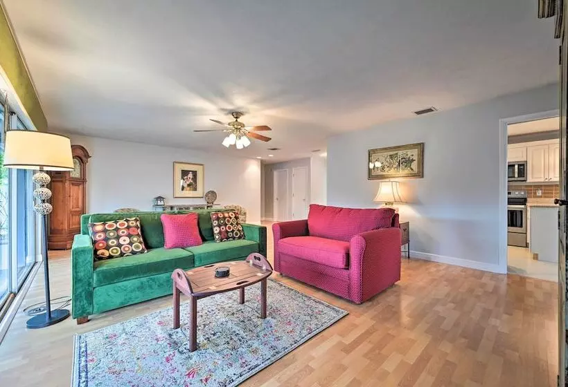 Sunny Largo Retreat: 4 Mi From Indian Rocks Beach!