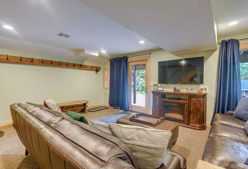Updated Log Cabin Near Story Land & Diana S Baths!
