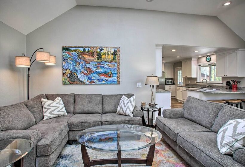 All Seasons Chewelah Home: Fish, Golf & Ski!