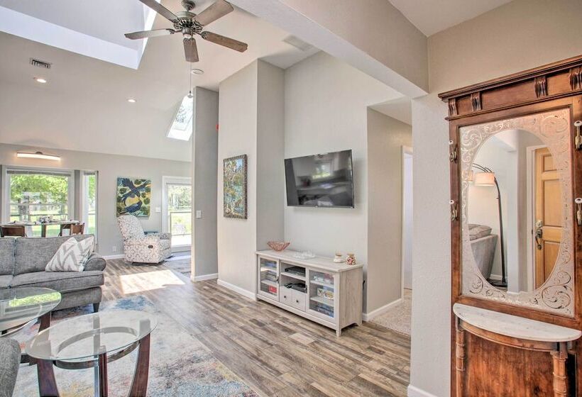 All Seasons Chewelah Home: Fish, Golf & Ski!