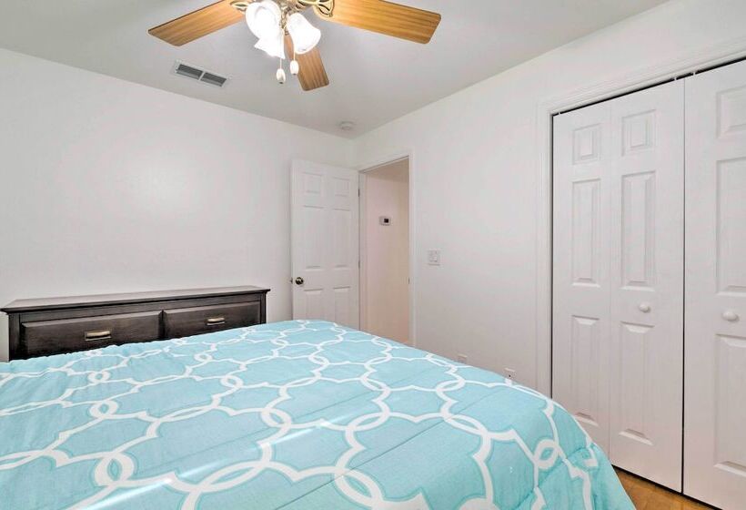 Brooksville Home W/ Lanai ~ 15 Min To Downtown!