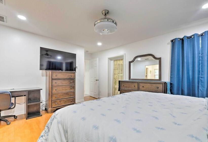 Brooksville Home W/ Lanai ~ 15 Min To Downtown!