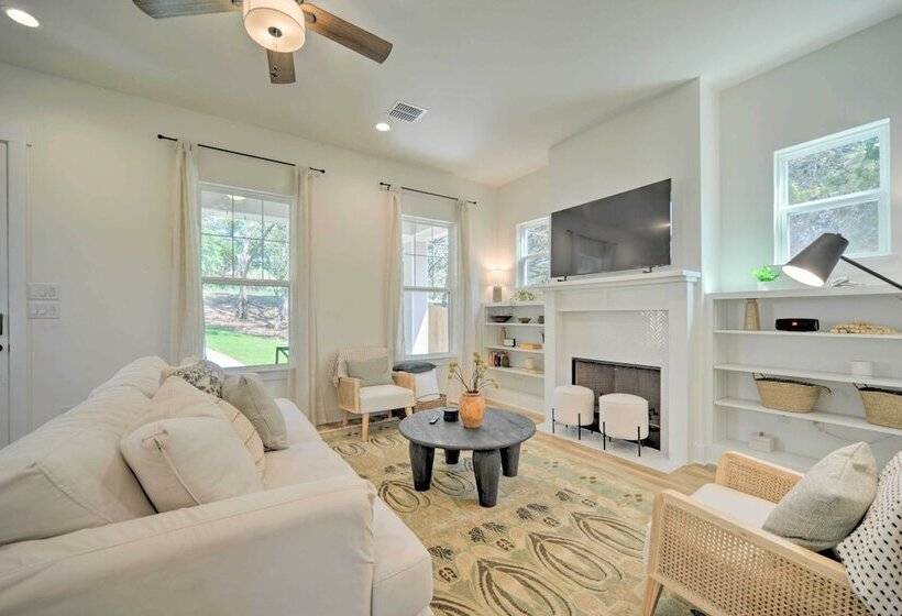 Canyon Lake Home W/ Deck ~ 1 Mi To Comal Park