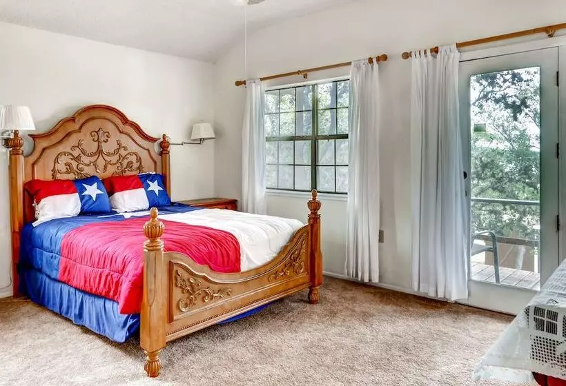 Canyon Lake House W/ Porch, Views + Private Gazebo