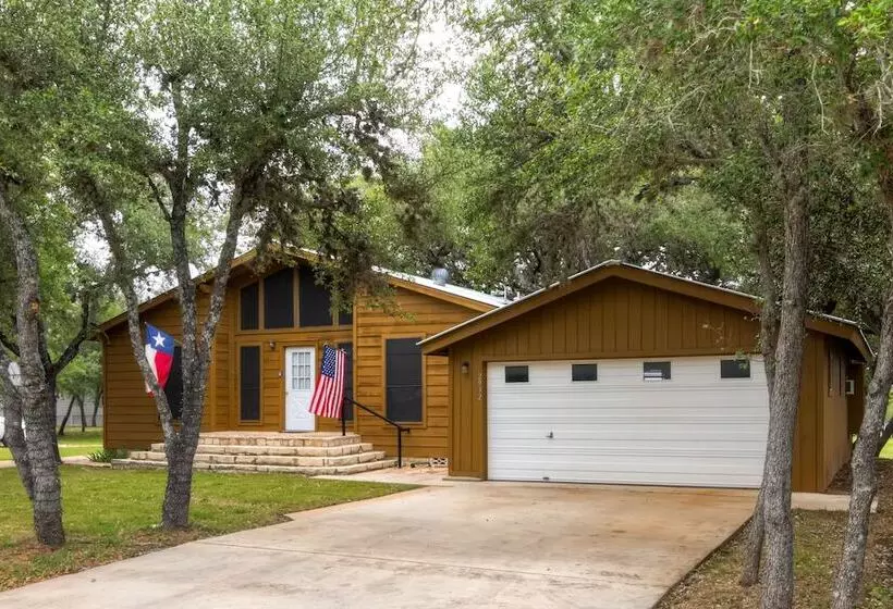 Canyon Lake House W/ Porch, Views + Private Gazebo
