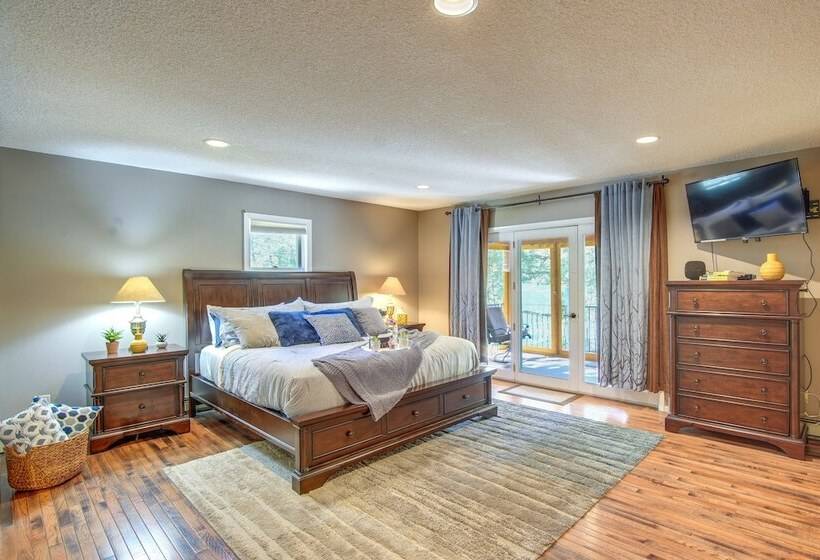 Casa Immaculata  On Chalk Creek W/ Views!