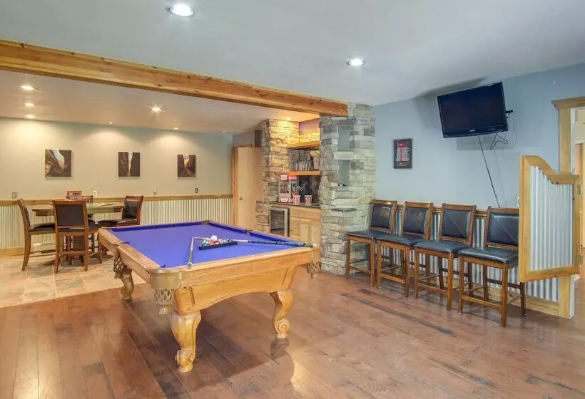 Casa Immaculata  On Chalk Creek W/ Views!